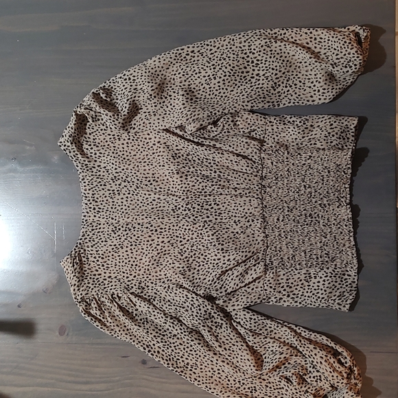 Abercrombie & Fitch Women's Blouse - Picture 2 of 2